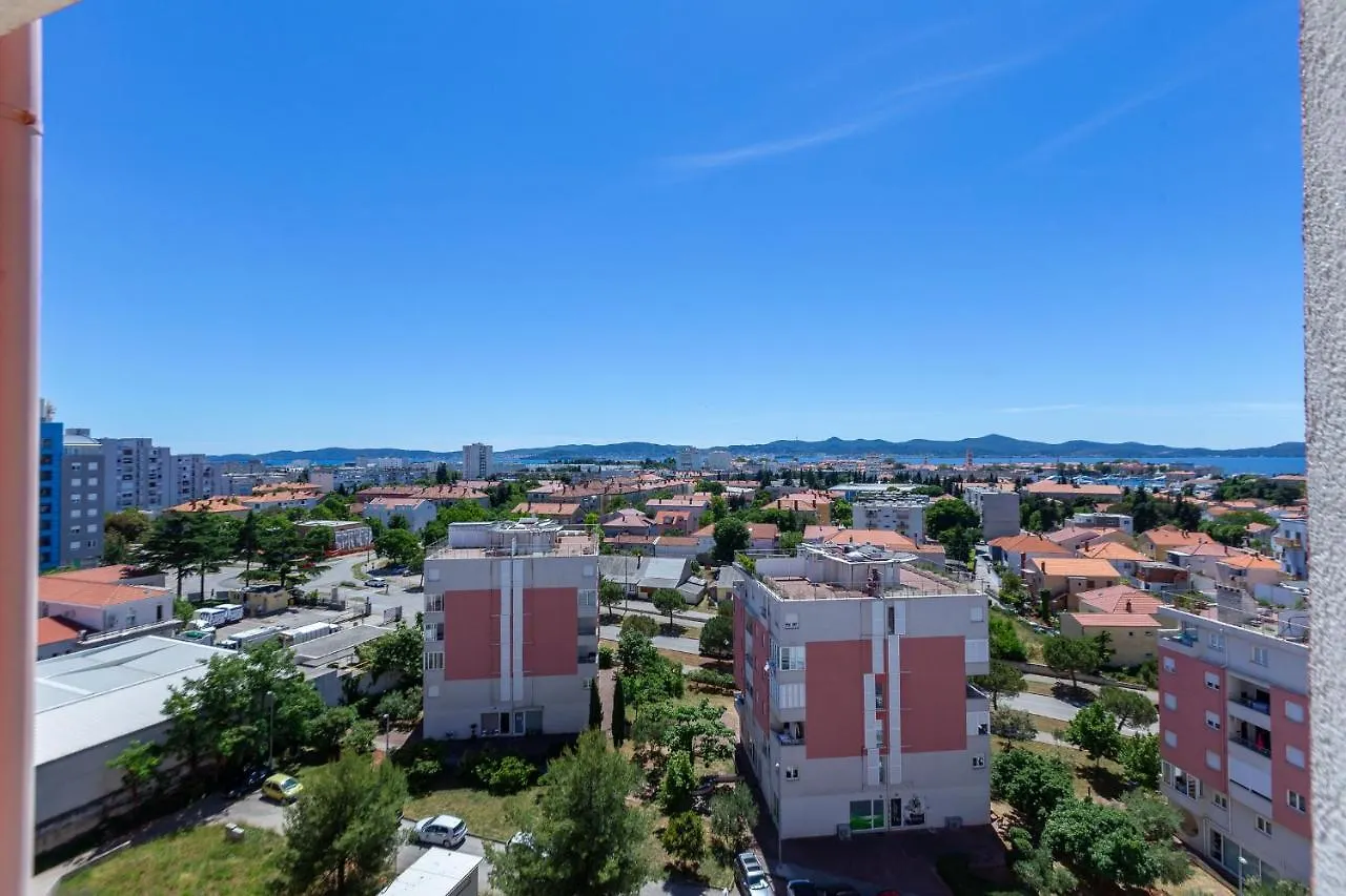 זאדאר Jadran Apartment With Balcony And Parking Garage